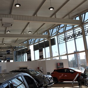 zdjecie glowne real_DABROWA-NISSAN-1.jpg